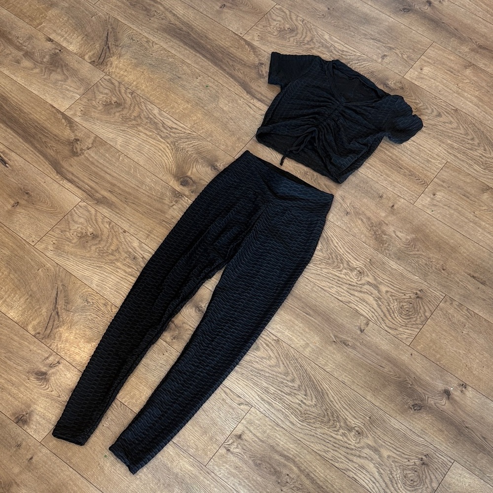 New Mix Black Textured Leggings and Top Set